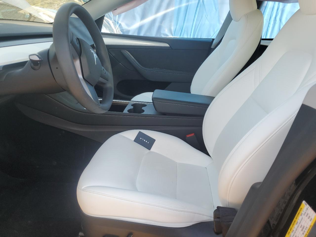 2023 TESLA MODEL Y  VIN:7SAYGDEE4PA172800