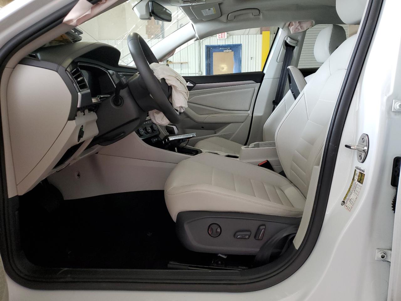 2024 VOLKSWAGEN JETTA SE VIN:3VW7M7BU6RM030347