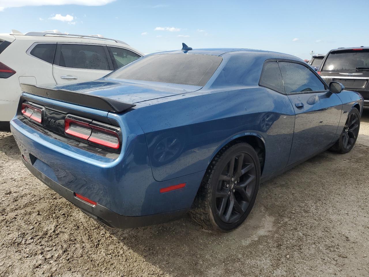 2023 DODGE CHALLENGER R/T VIN:2C3CDZBT2PH527187