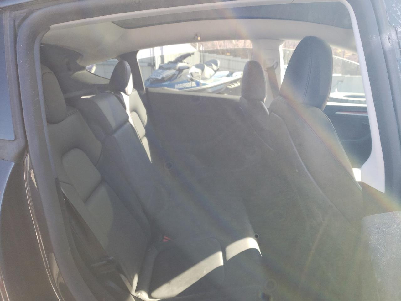 2024 TESLA MODEL Y  VIN:7SAYGDEF6RF033881