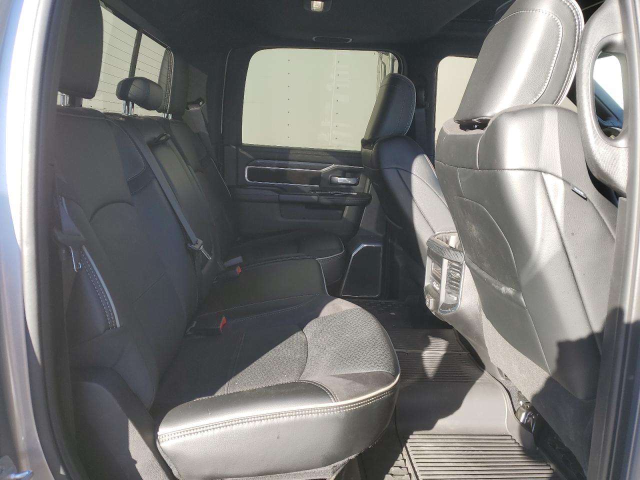 2024 RAM 3500 LARAMIE VIN:3C63RRJL2RG377865