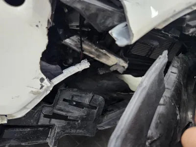 2021 Mercedes-Benz GLC 300 VIN: