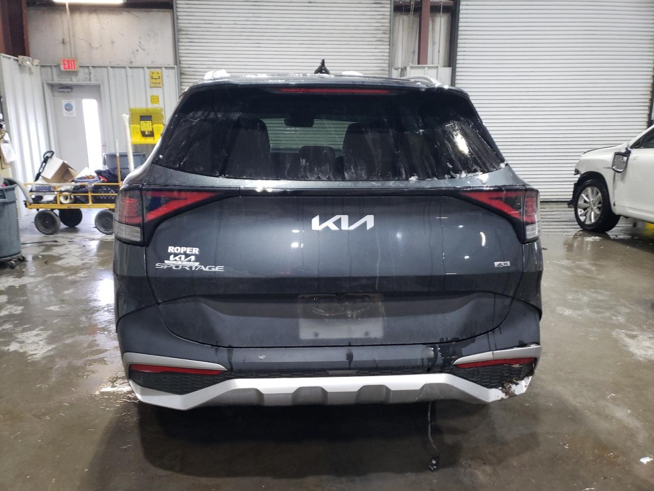 2023 KIA SPORTAGE EX VIN:KNDPVCAF6P7105812