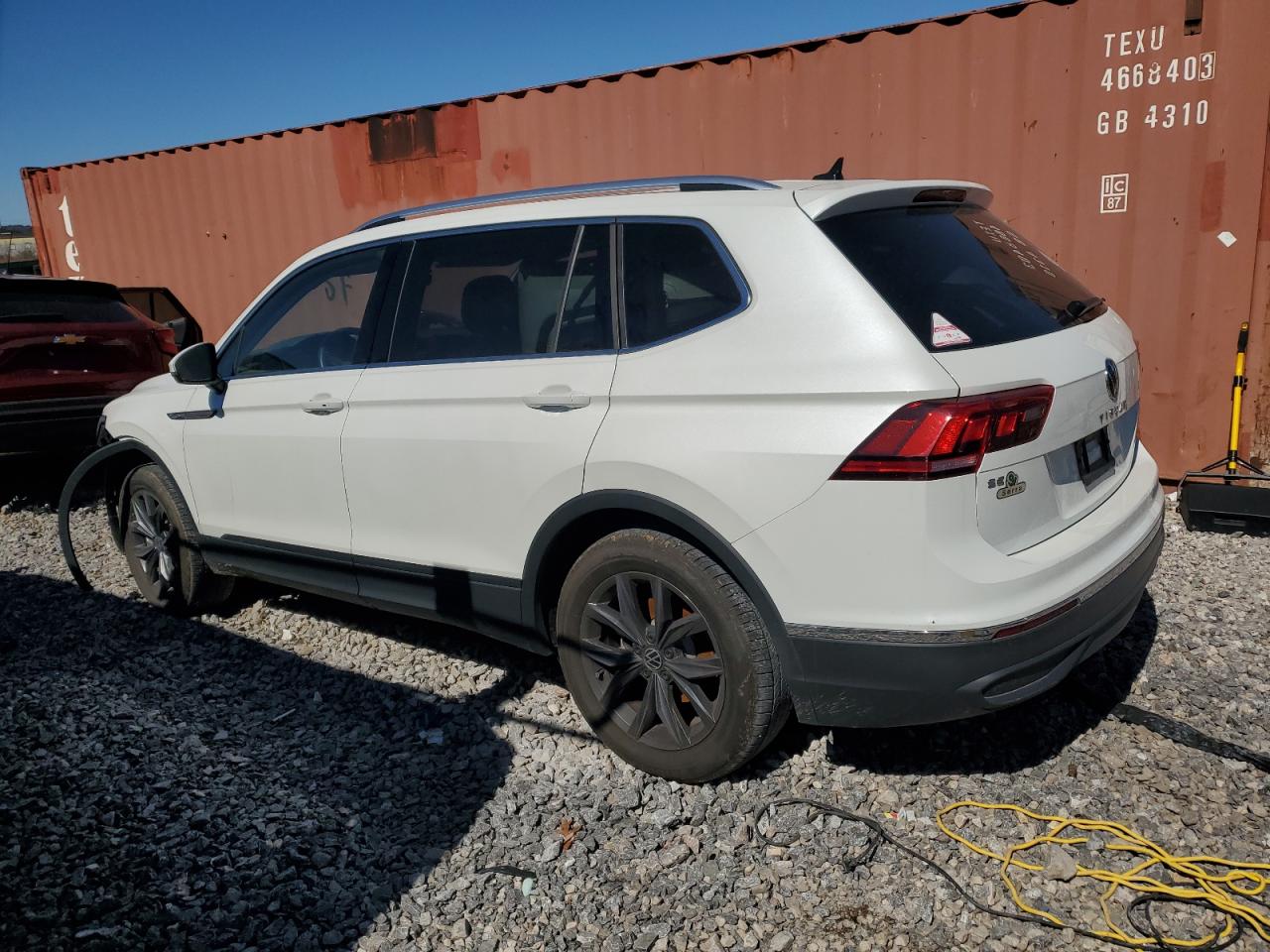 2023 VOLKSWAGEN TIGUAN SE VIN:3VVNB7AX8PM085800