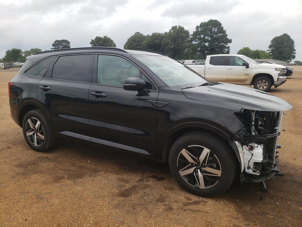 2023 KIA SORENTO S VIN:5XYRL4LC7PG218016
