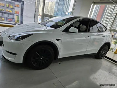 2023 Tesla Model Y VIN: