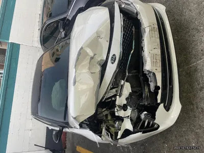 2016 Kia K5 KNAGU416BGA064854 VIN:KNAGU416BGA064854