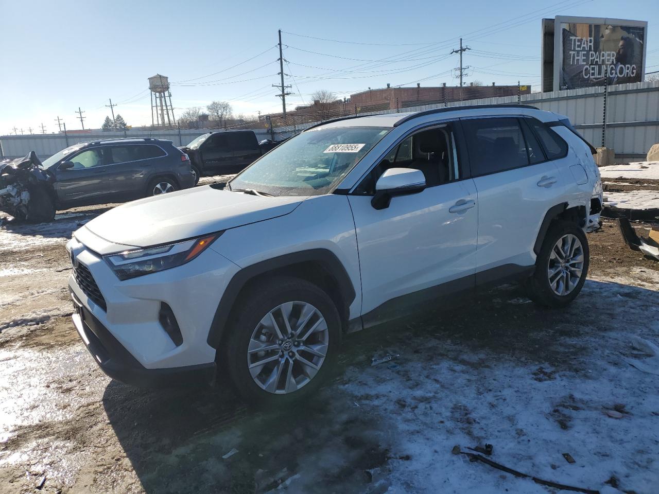 2024 TOYOTA RAV4 XLE PREMIUM VIN:2T3A1RFV8RW465899