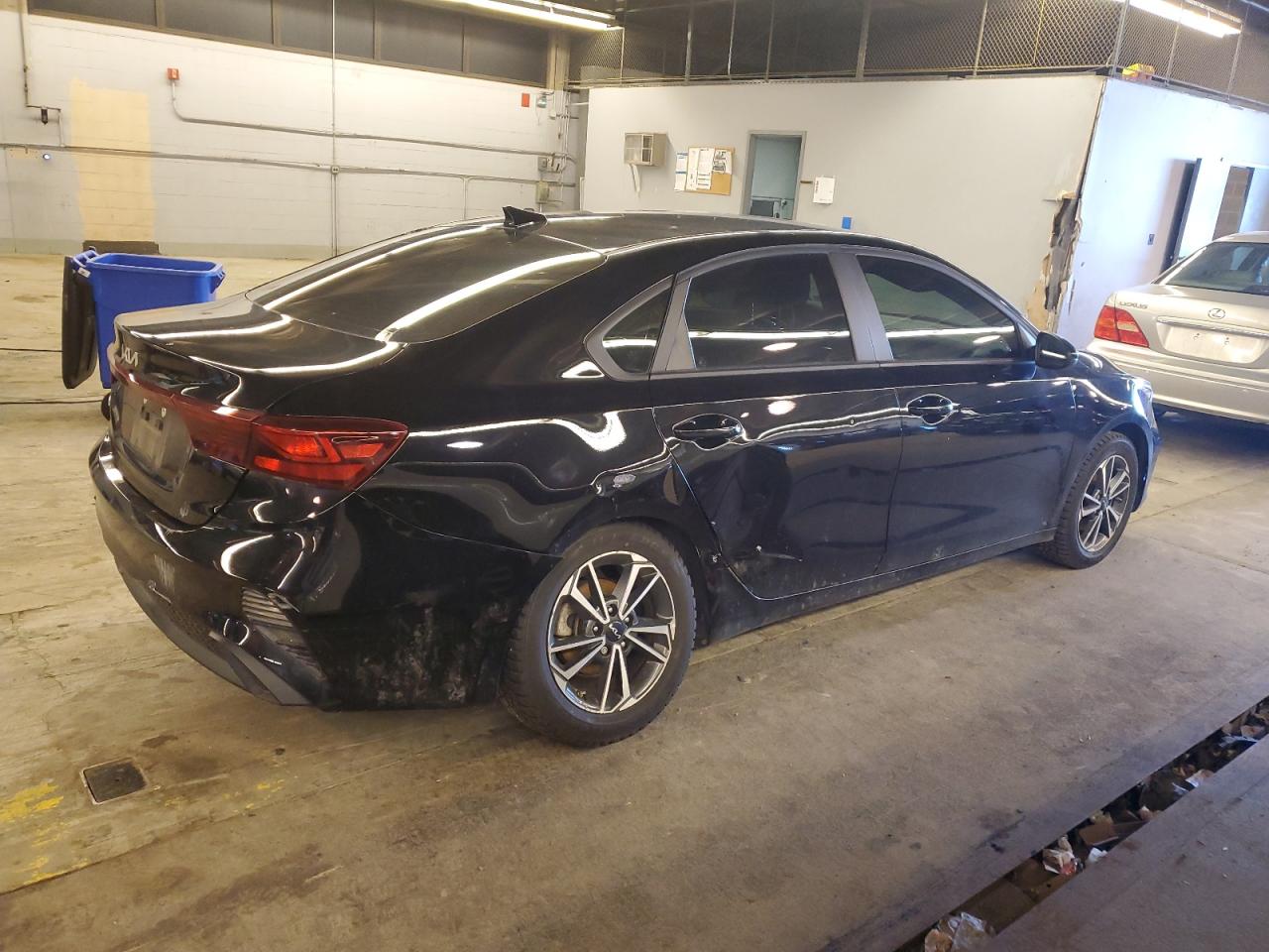 2022 KIA FORTE FE VIN:3KPF24AD0NE462585