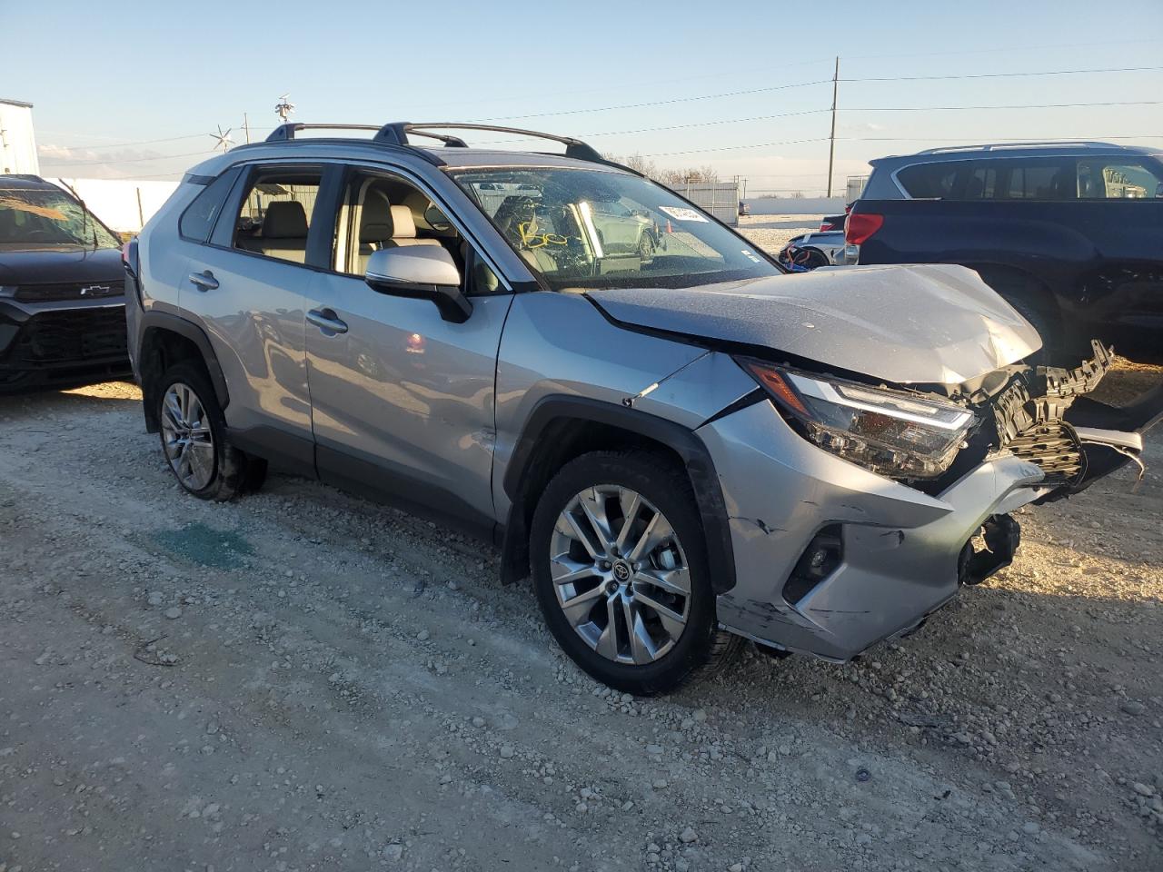 2024 TOYOTA RAV4 XLE PREMIUM VIN:2T3C1RFV6RC262519