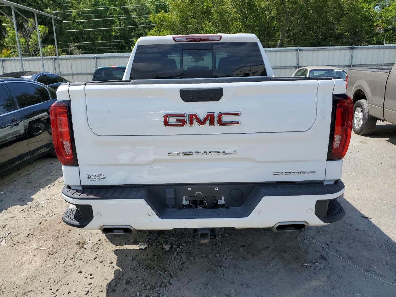 2022 GMC SIERRA K1500 DENALI VIN:3GTUUGED0NG688210