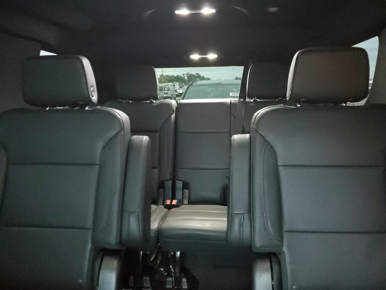 2022 CHEVROLET TAHOE C1500 LT VIN:1GNSCNKD6NR355648