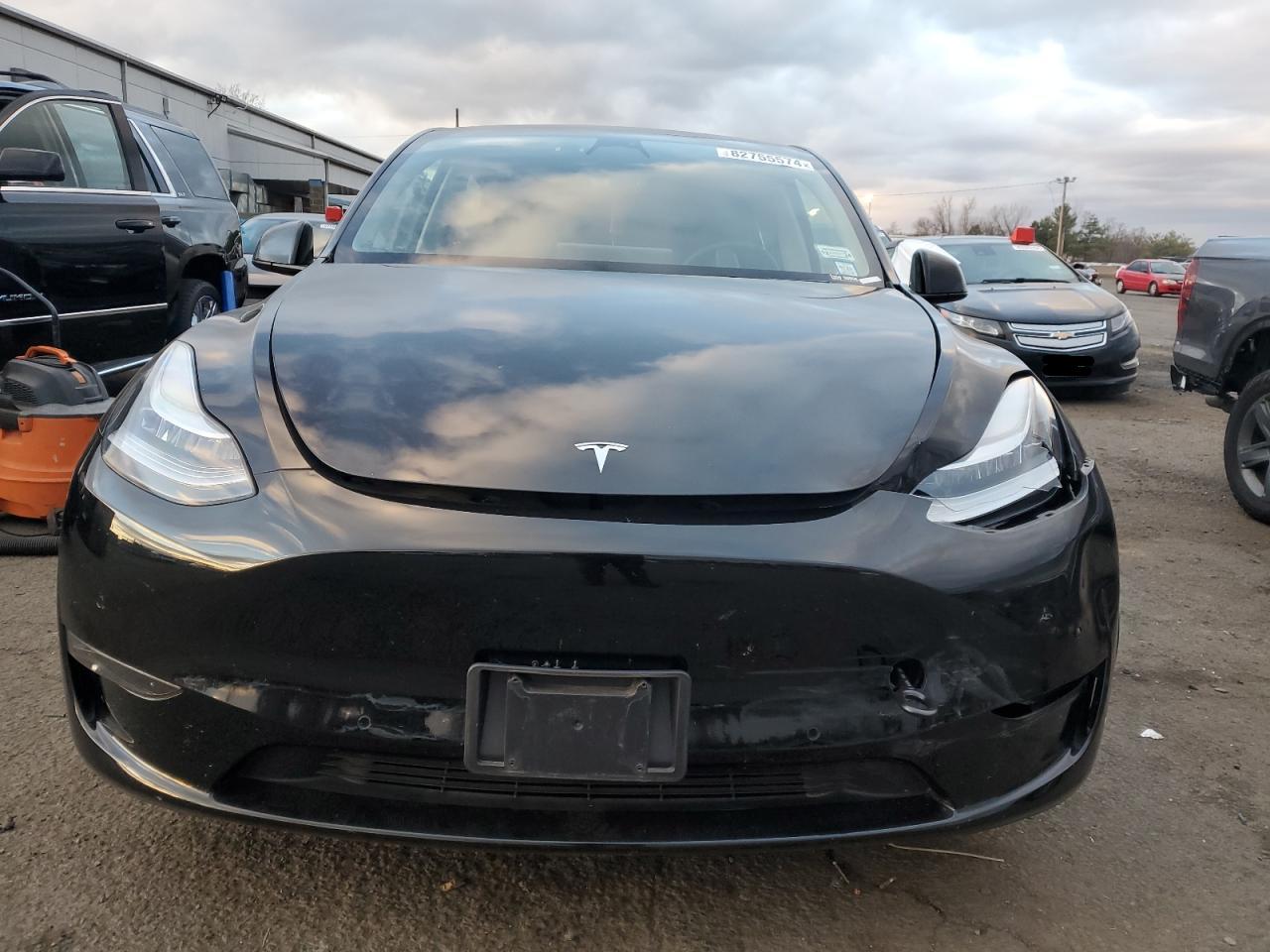 2022 TESLA MODEL Y  VIN:7SAYGDEE5NA007514
