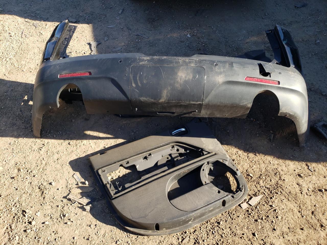 2023 CHEVROLET TRAVERSE LT VIN:1GNERGKW1PJ108810