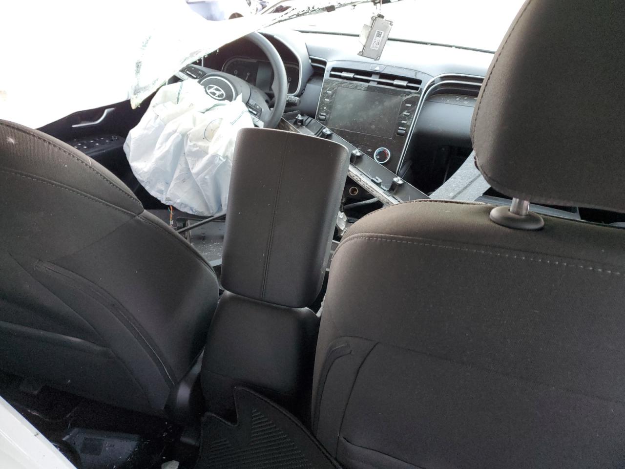 2024 HYUNDAI TUCSON SE VIN:5NMJACDE0RH346765