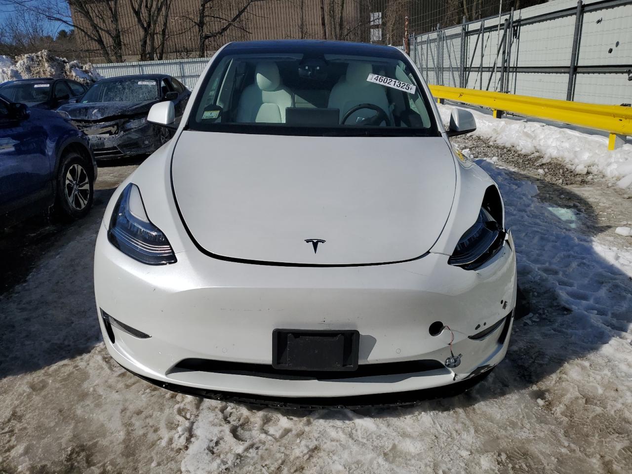 2022 TESLA MODEL Y  VIN:7SAYGDEE2NF339753