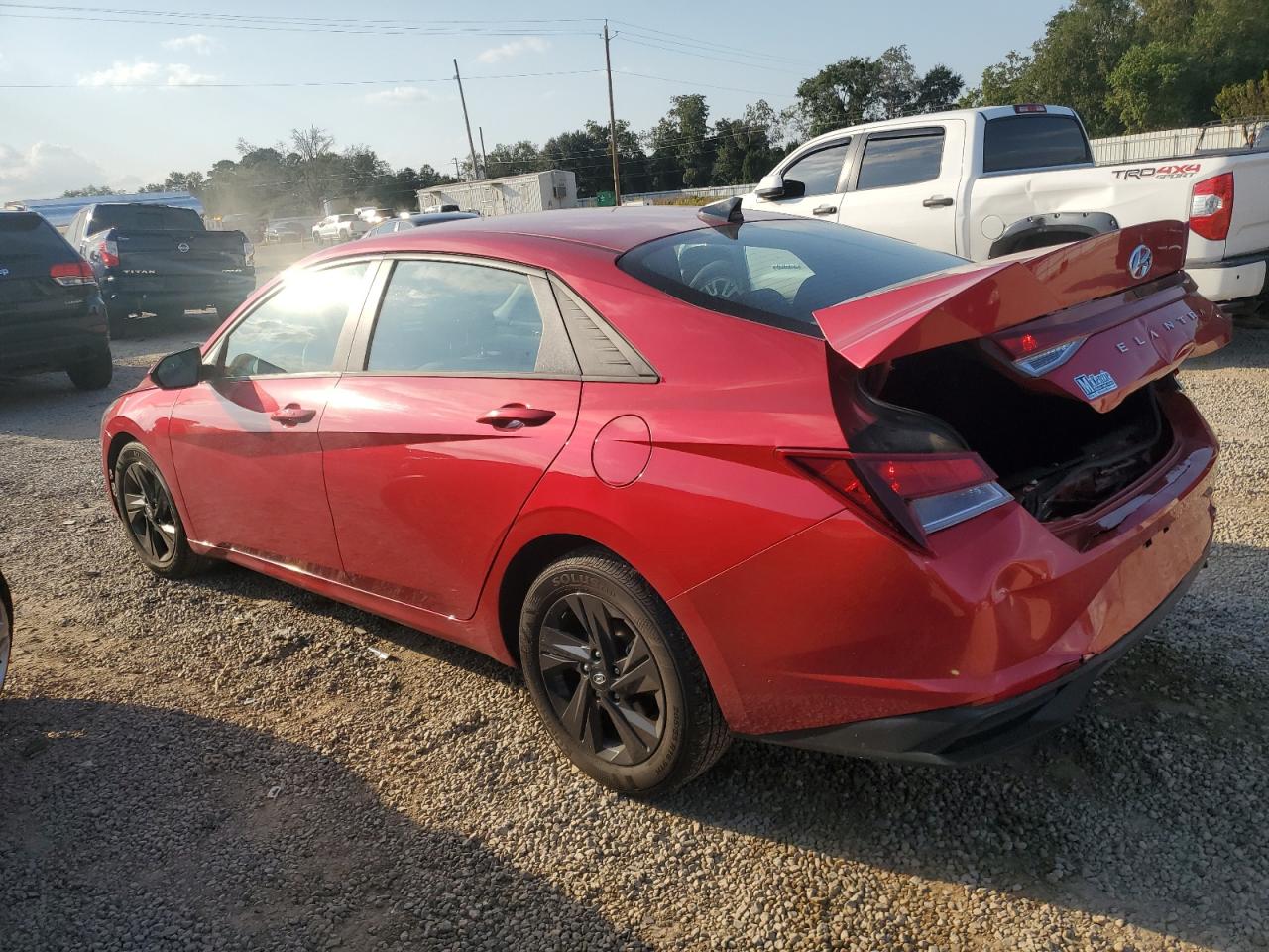 2023 HYUNDAI ELANTRA SEL VIN:5NPLM4AG1PH104045