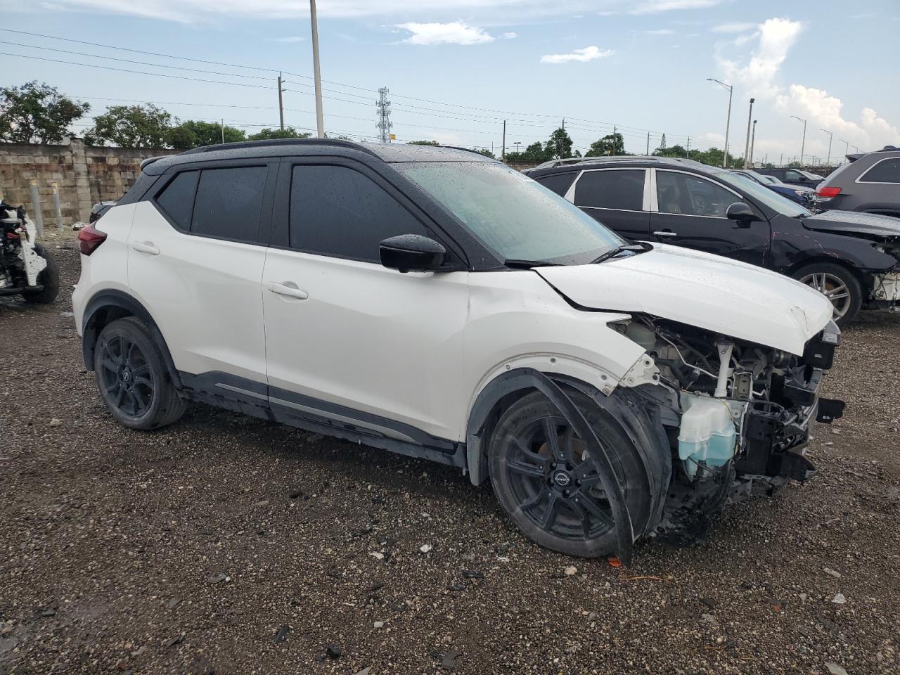 2022 NISSAN KICKS SR VIN:3N1CP5DV5NL478472