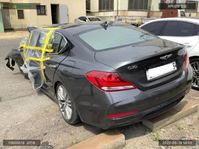 2019 Genesis G70 KMTG341ABLU062457 VIN:KMTG341ABLU062457