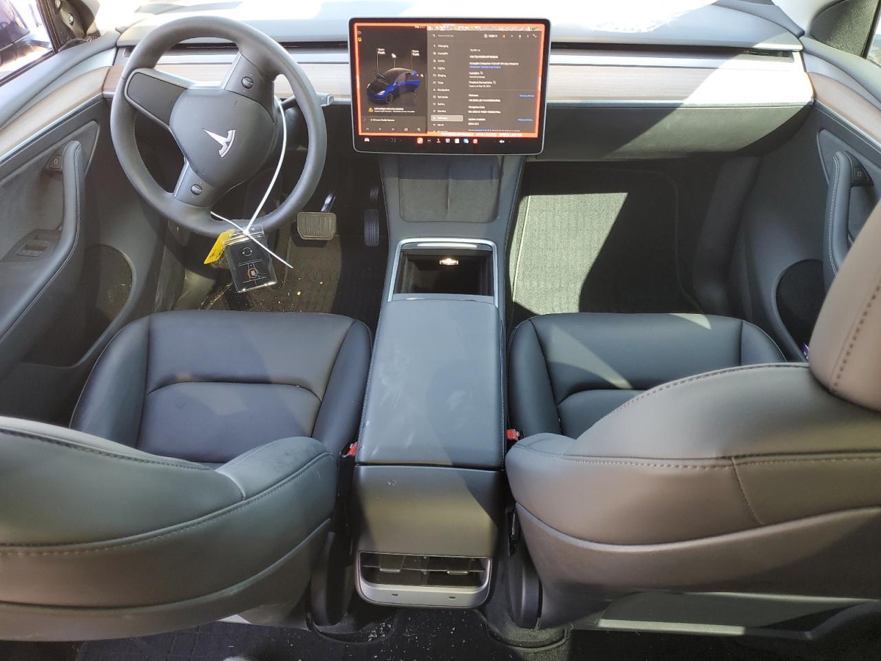2023 TESLA MODEL Y  VIN:7SAYGDED4PF962933