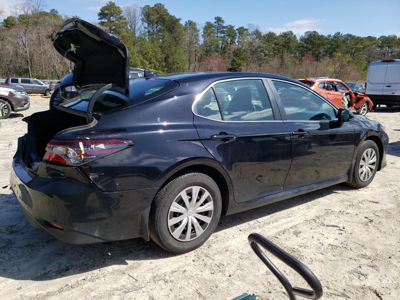 2022 TOYOTA CAMRY LE VIN:4T1C31AK3NU042443