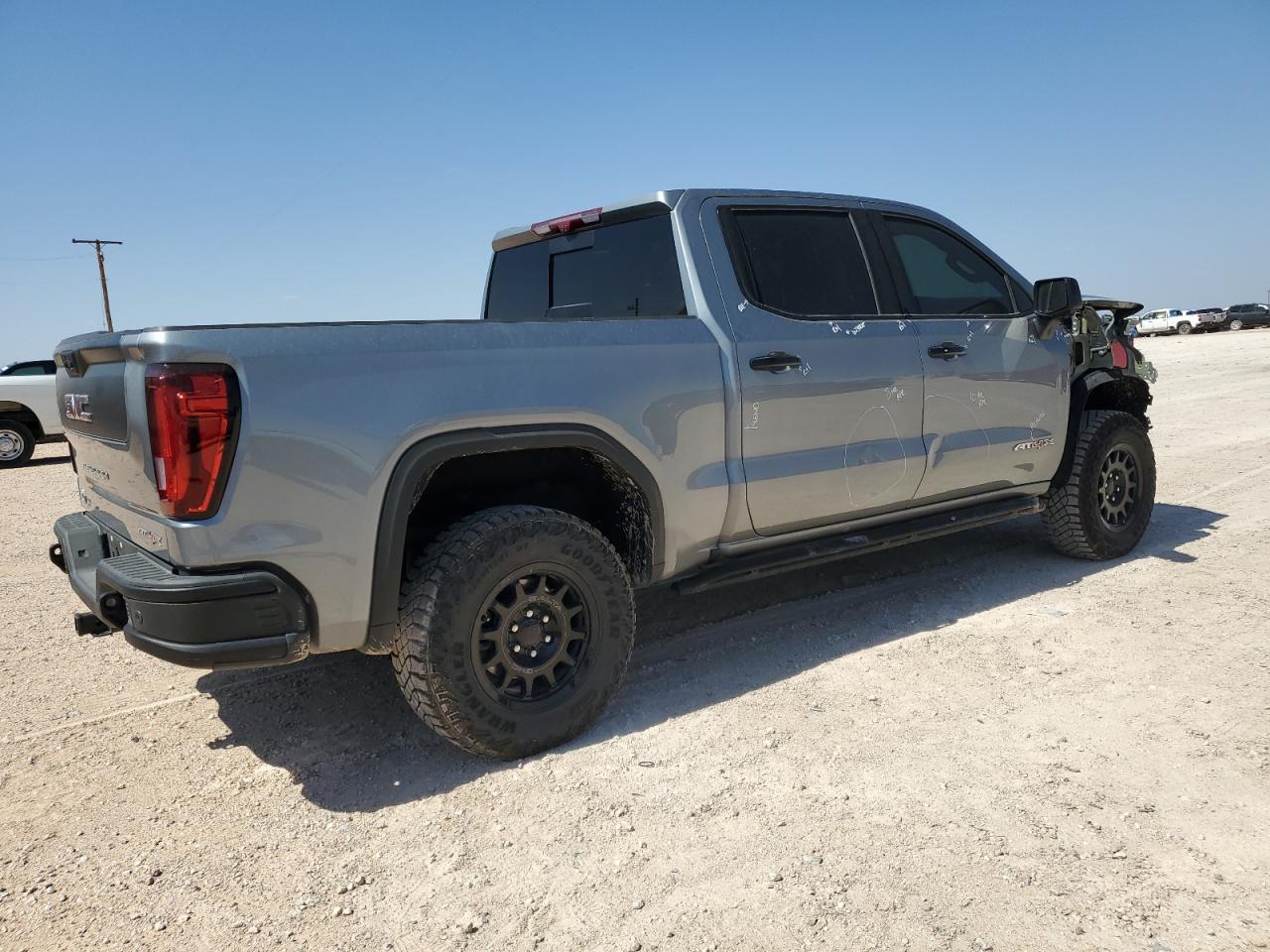 2023 GMC SIERRA K1500 AT4X VIN:3GTUUFEL0PG210292