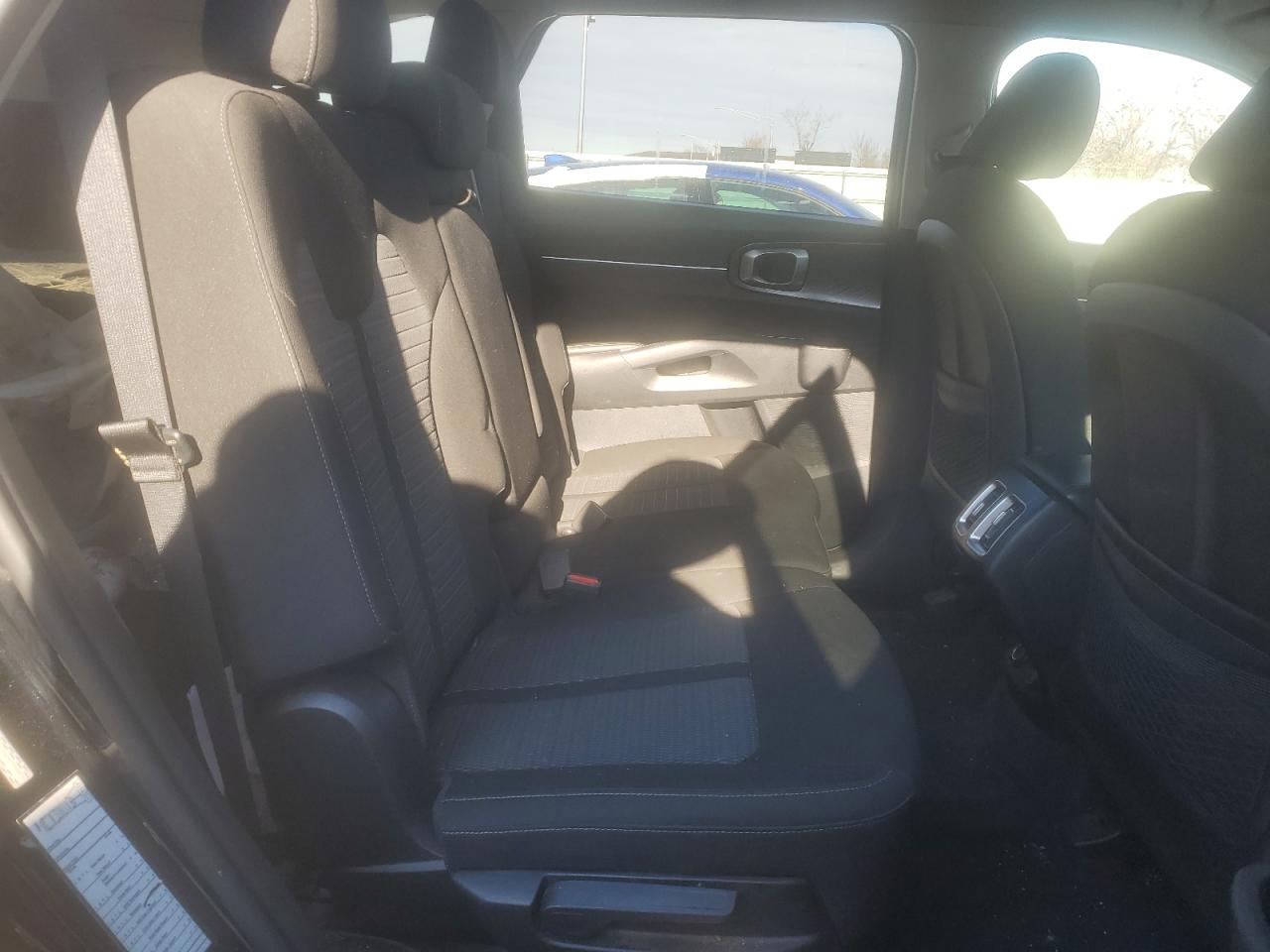 2022 KIA SORENTO LX VIN:5XYRG4LC7NG099840