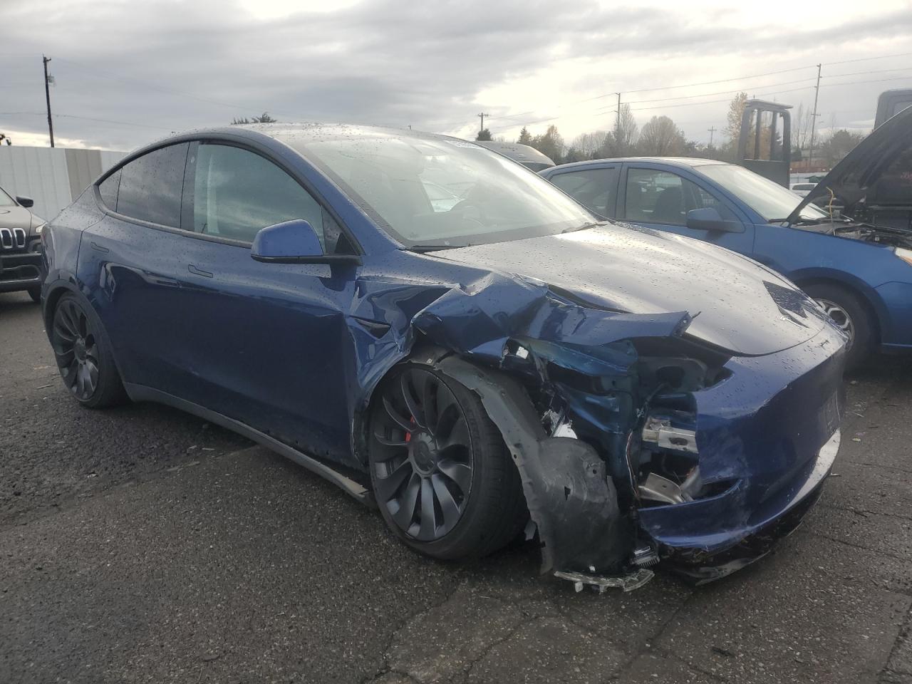 2022 TESLA MODEL Y  VIN:7SAYGDEF2NF400074