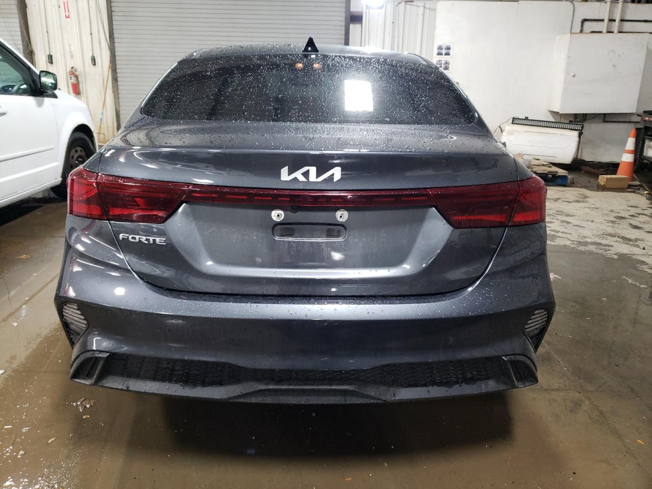 2022 KIA FORTE FE VIN:3KPF24AD8NE498315