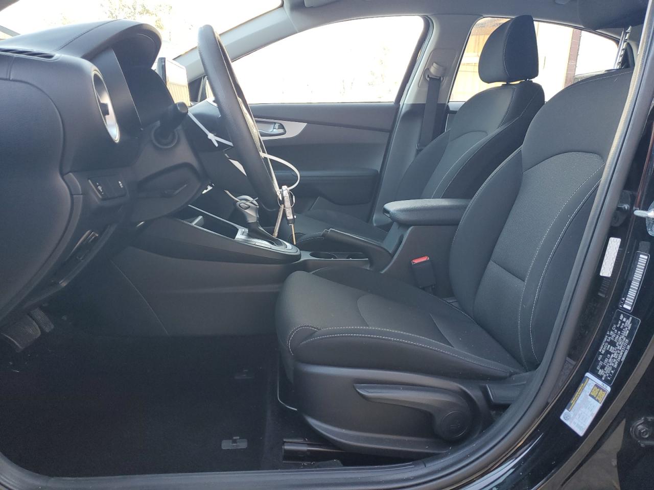 2023 KIA FORTE LX VIN:3KPF24AD4PE517218
