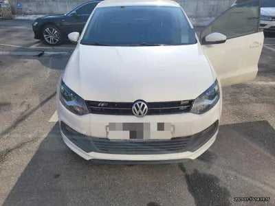 2014 Volkswagen Polo VIN: