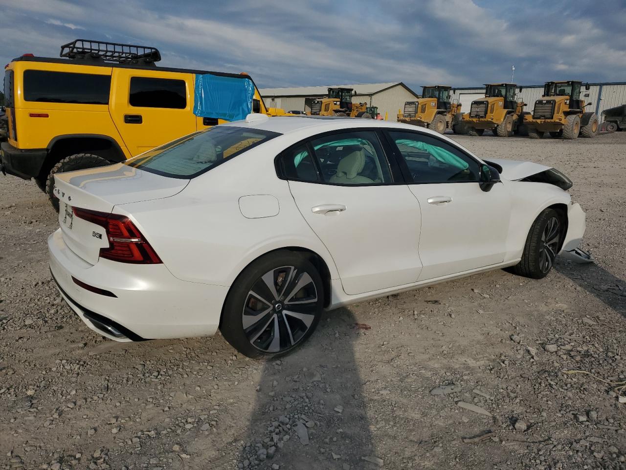 2022 VOLVO S60 B5 MOMENTUM VIN:7JRL12TZ7NG188189