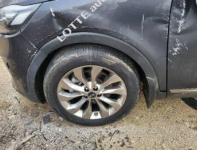 2018 Kia Sorento KNAPS81BDJA468186 VIN:KNAPS81BDJA468186