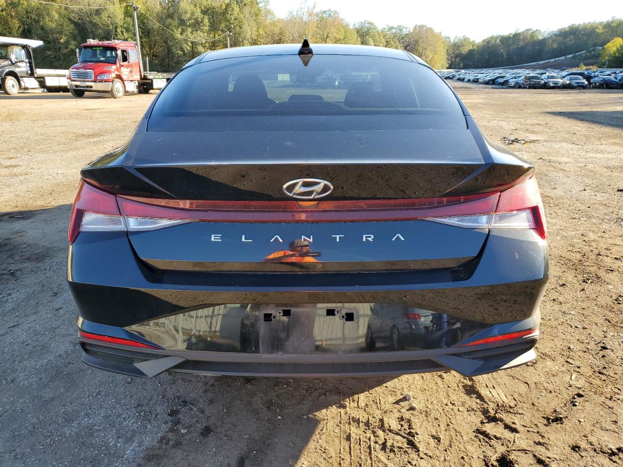 2023 HYUNDAI ELANTRA SE VIN:KMHLL4AG6PU542046