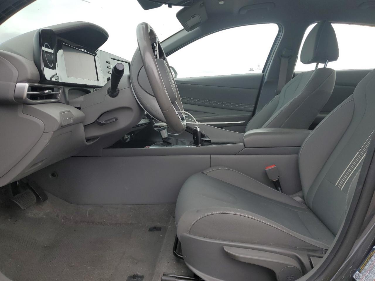 2022 HYUNDAI ELANTRA SEL VIN:5NPLS4AG7NH082300