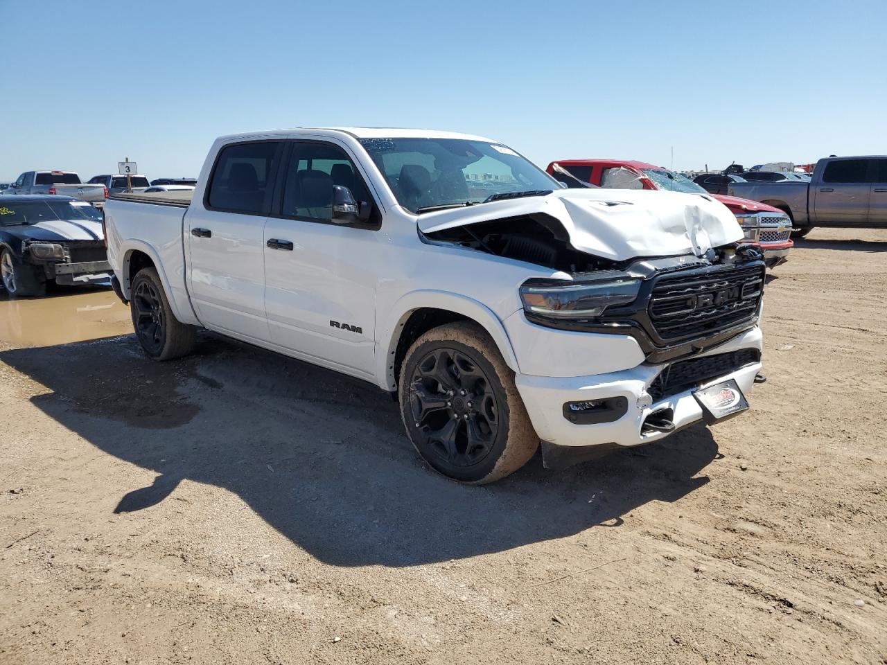 2024 RAM 1500 LIMITED VIN:1C6SRFHT3RN194353