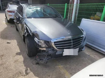 2016 Mercedes-Benz E 300 VIN: