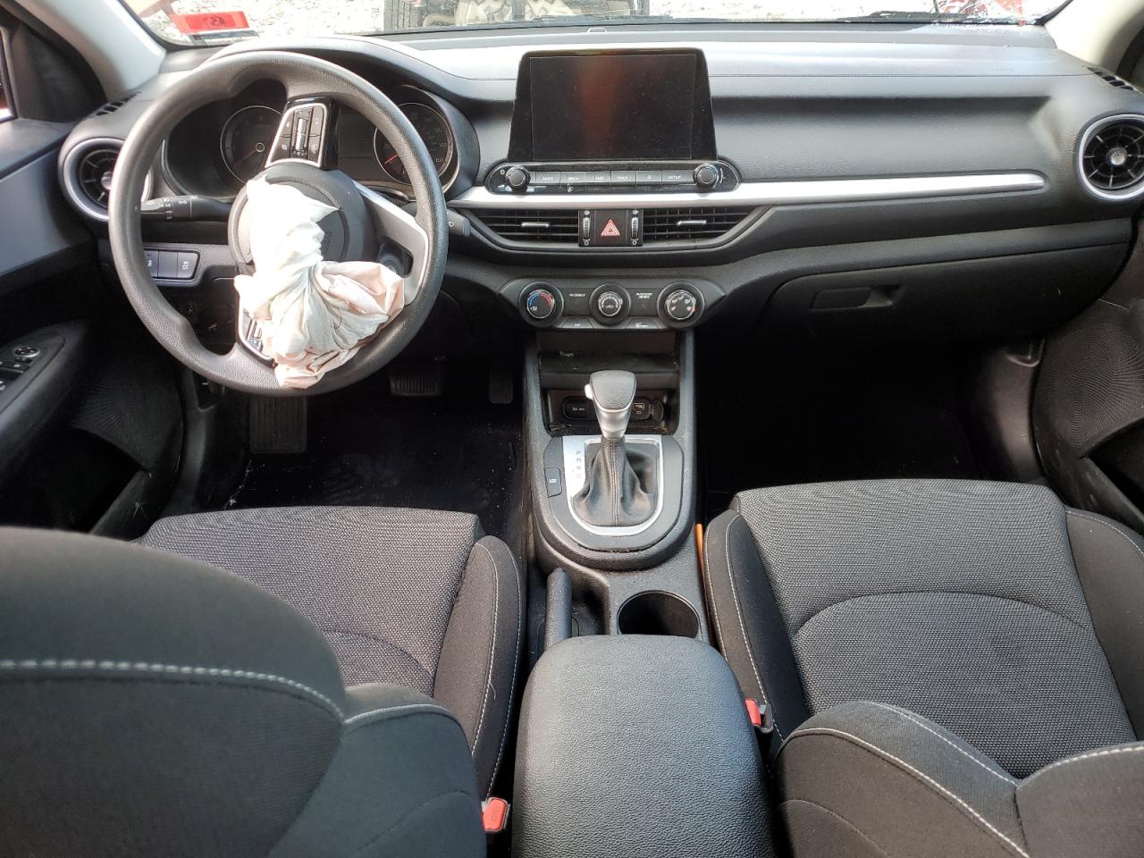 2024 KIA FORTE LX VIN:3KPF24AD8RE707056