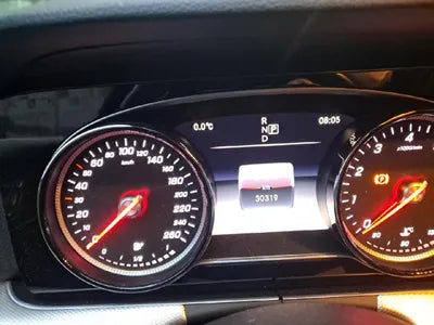 2019 Mercedes-Benz E 300 WDDZF4JB2KA695033 VIN:WDDZF4JB2KA695033