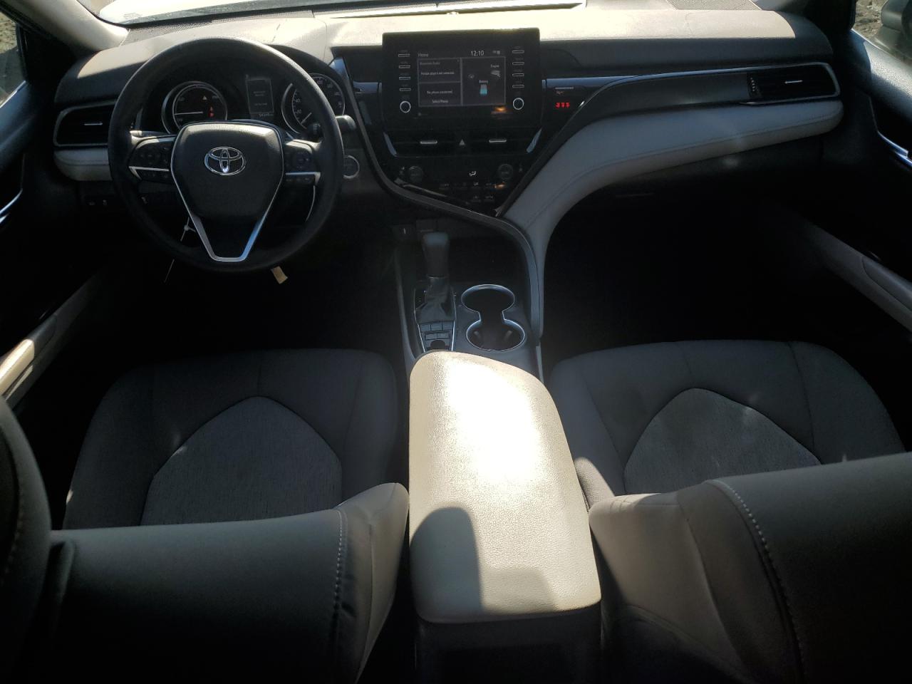 2022 TOYOTA CAMRY LE VIN:4T1C31AK7NU043160