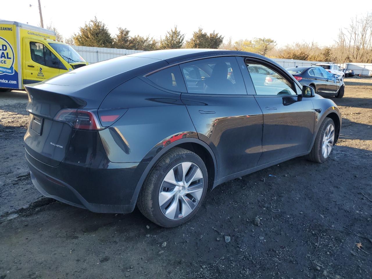 2023 TESLA MODEL Y  VIN:7SAYGAEE3PF925301