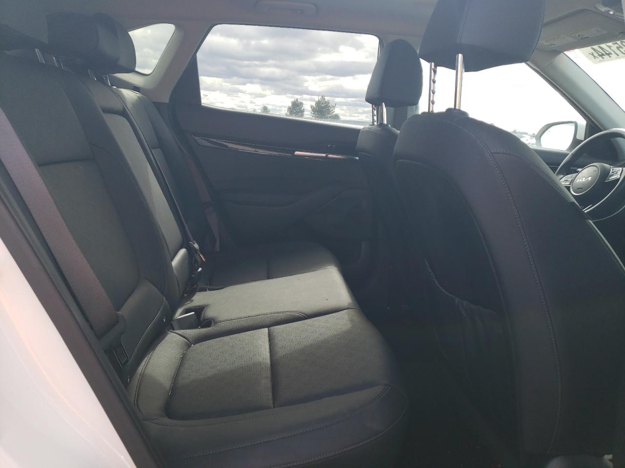 2022 KIA SELTOS EX VIN:KNDERCAA9N7295246