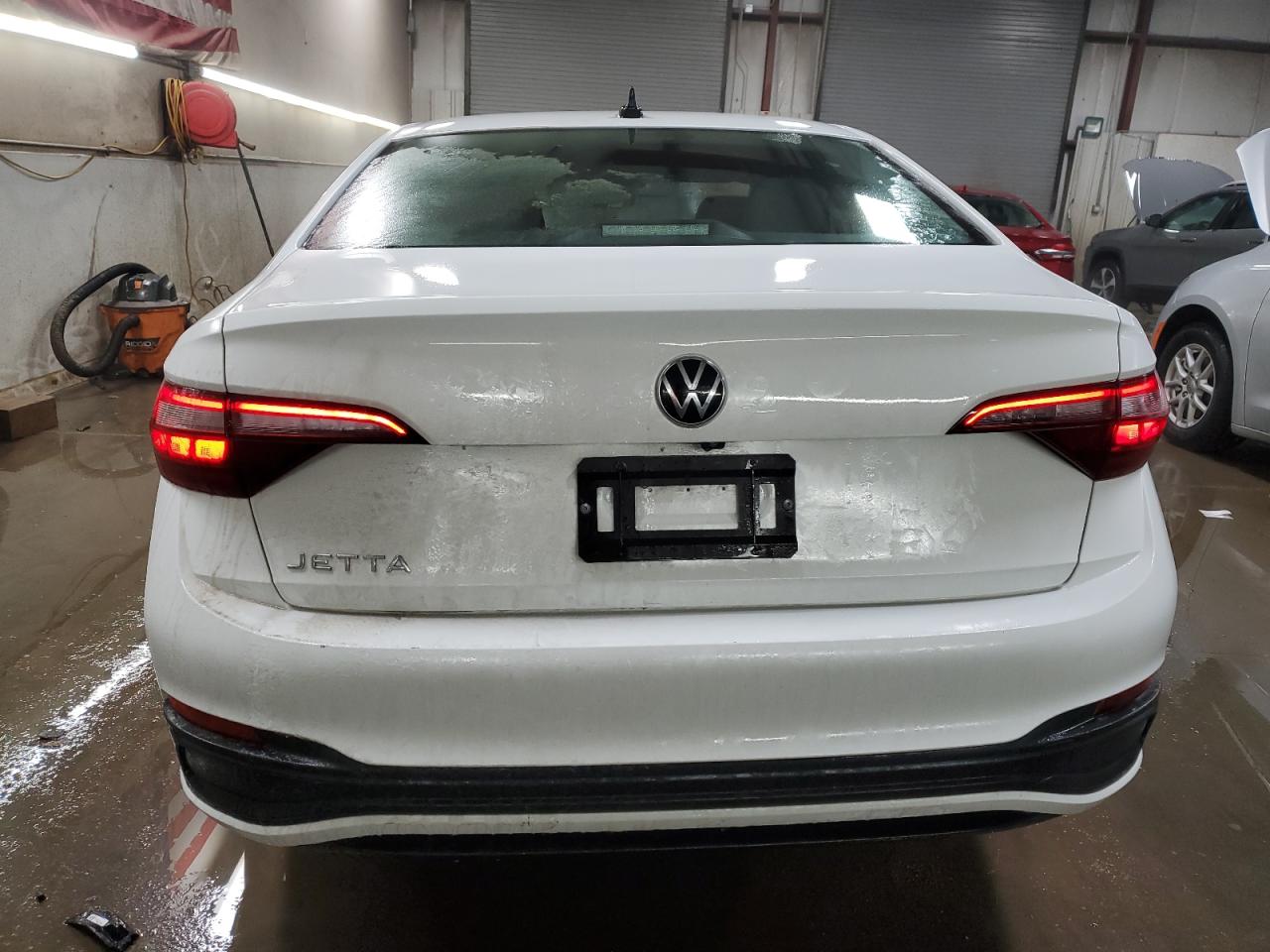 2024 VOLKSWAGEN JETTA S VIN:3VW5M7BU0RM056613