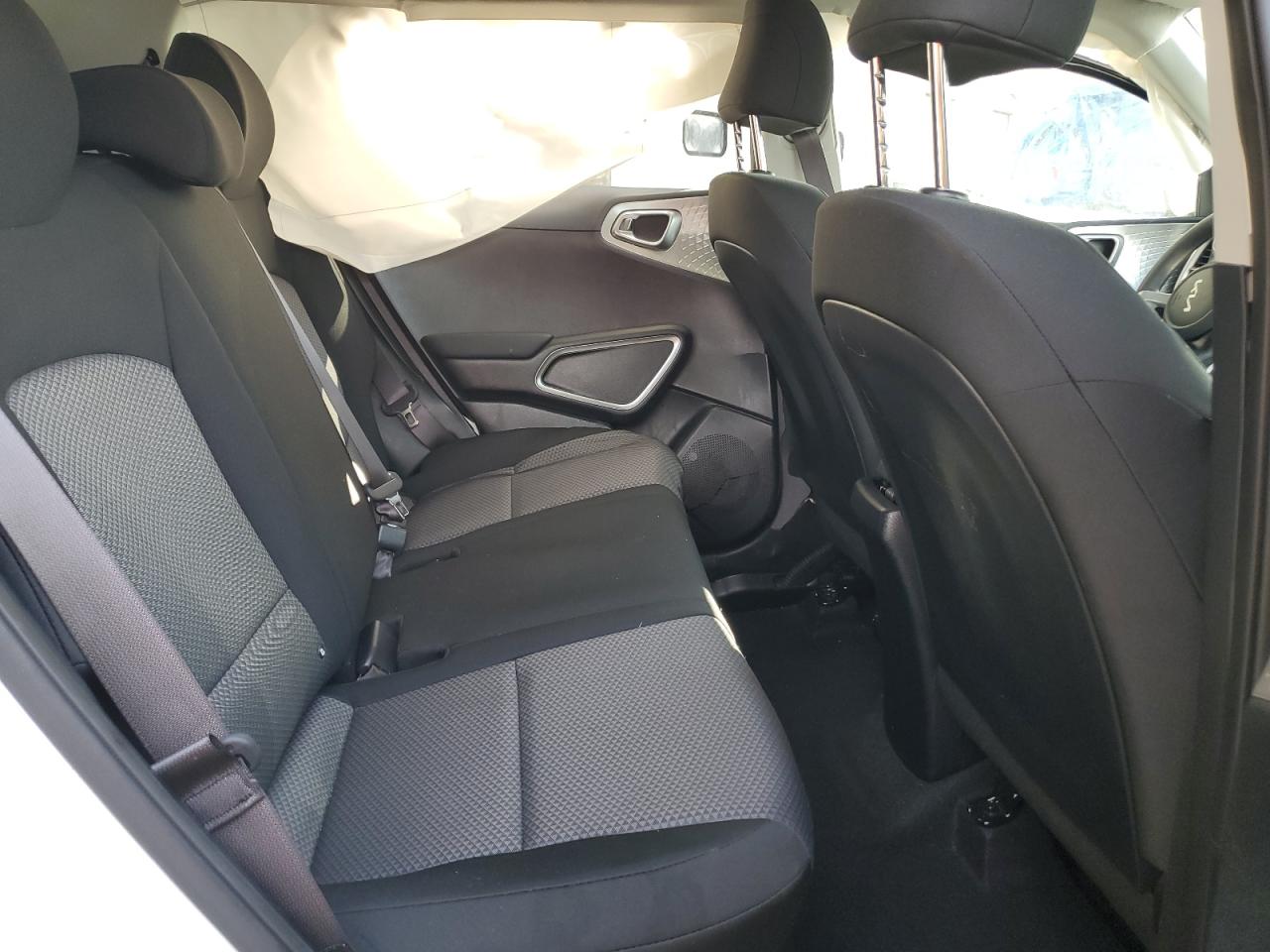 2023 KIA SOUL LX VIN:KNDJ23AU2P7884025