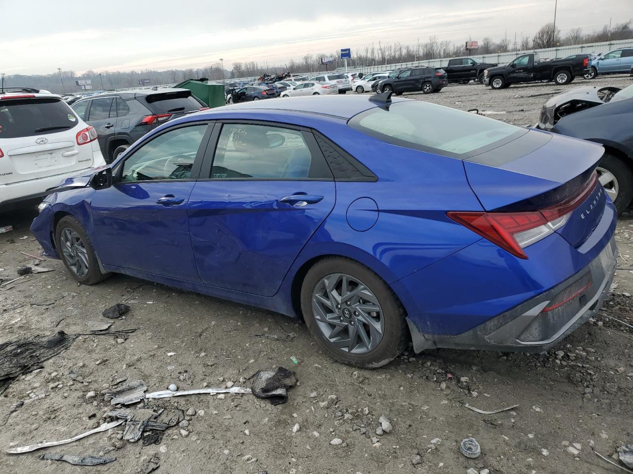 2024 HYUNDAI ELANTRA BLUE VIN:KMHLM4DJ6RU101461