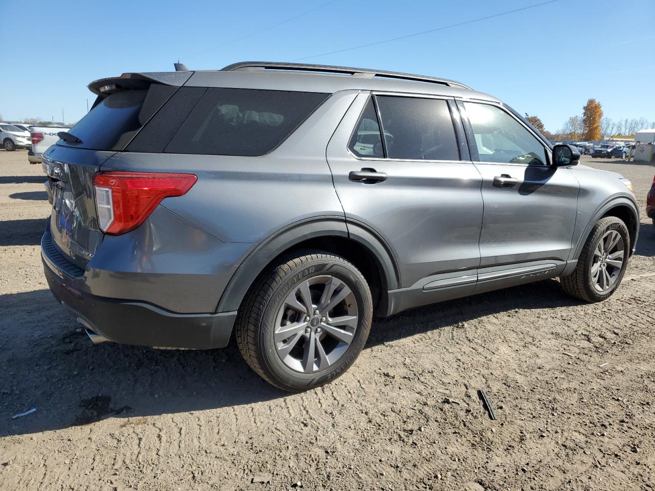2022 FORD EXPLORER XLT VIN:1FMSK8DH6NGB32420