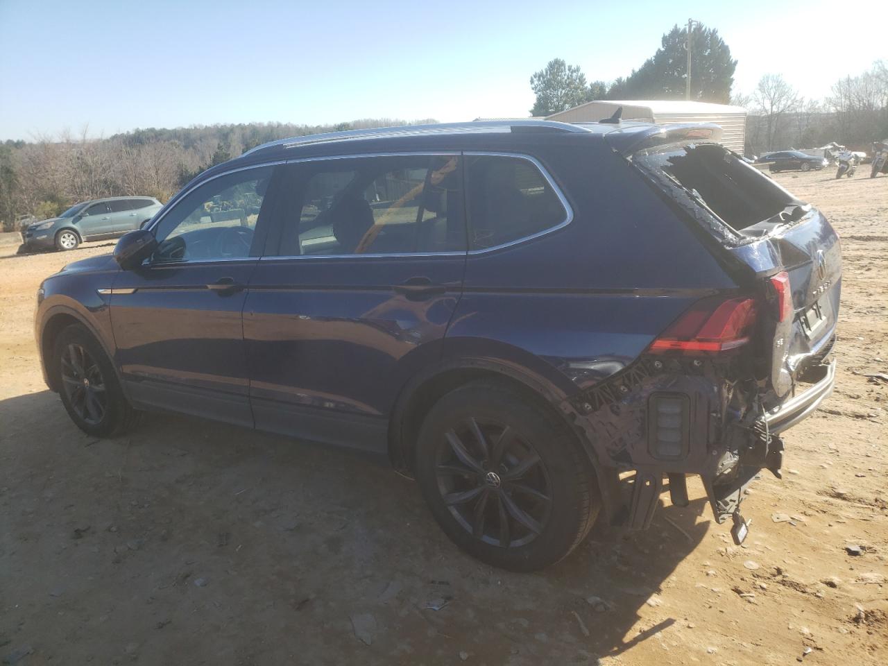 2022 VOLKSWAGEN TIGUAN SE VIN:3VV2B7AX4NM104942