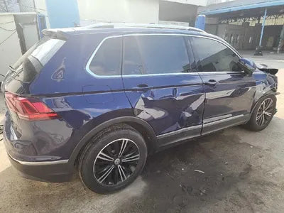 2018 Volkswagen Tiguan WVGZZZ5NZJW924918 VIN:WVGZZZ5NZJW924918