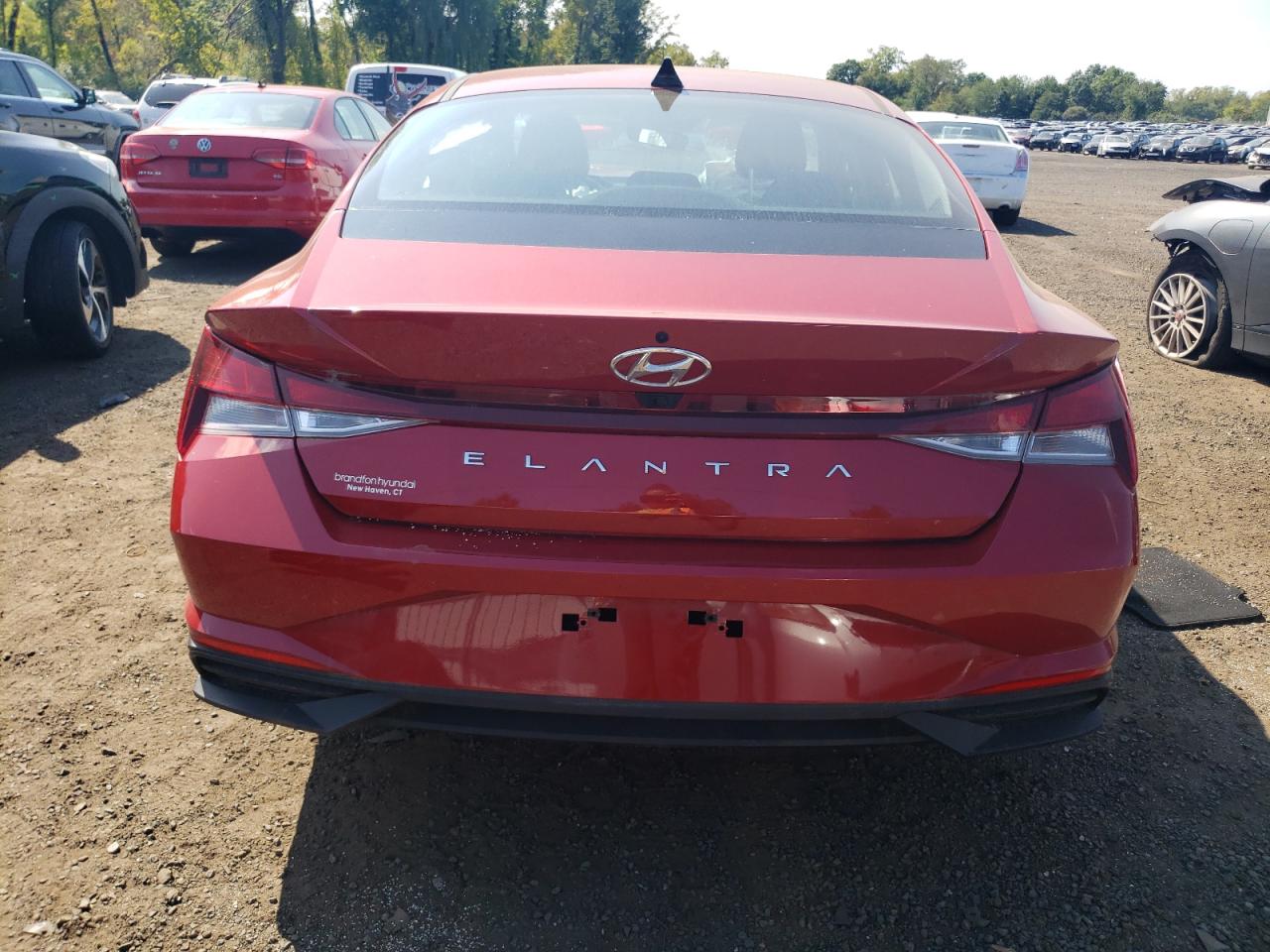 2022 HYUNDAI ELANTRA SEL VIN:KMHLM4AG6NU333609