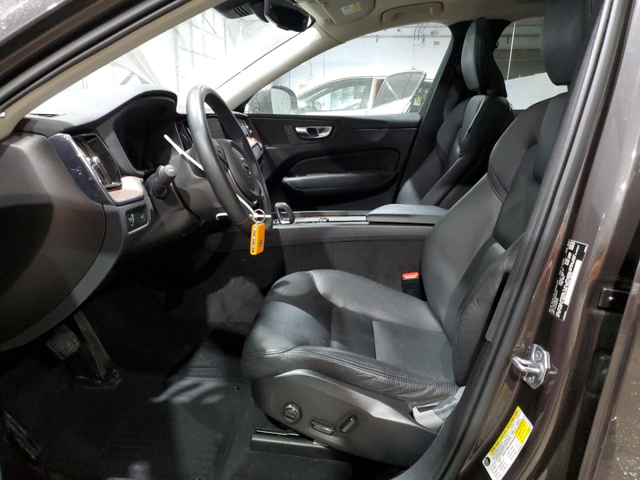 2022 VOLVO XC60 B5 MOMENTUM VIN:YV4L12RKXN1906813